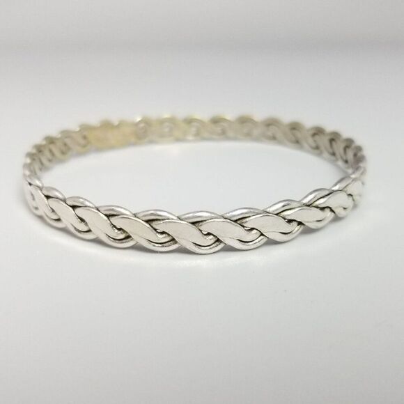 Vintage Silver Tone Braided Bangle Bracelet, Flat Woven Design, Estate - Picture 2 of 8